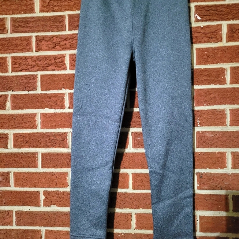 Soft,clouds size 3 Gray leggings